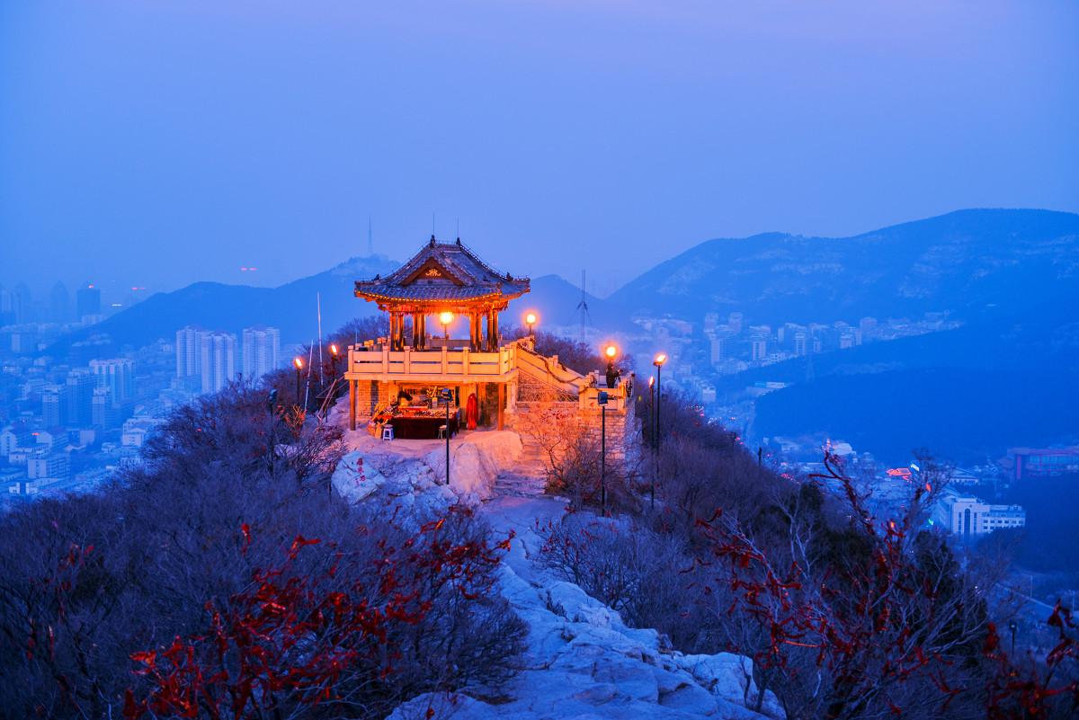 濟南千佛山夜景亮化-景觀(guān)亮化